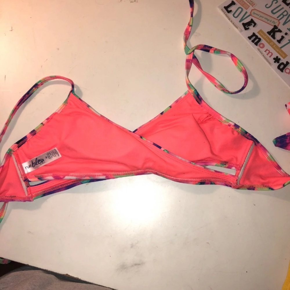 Bathing suit top